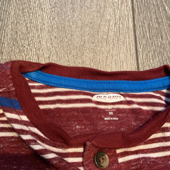 Old Navy 3T Henley long sleeves shirt. - Picture 3 of 5